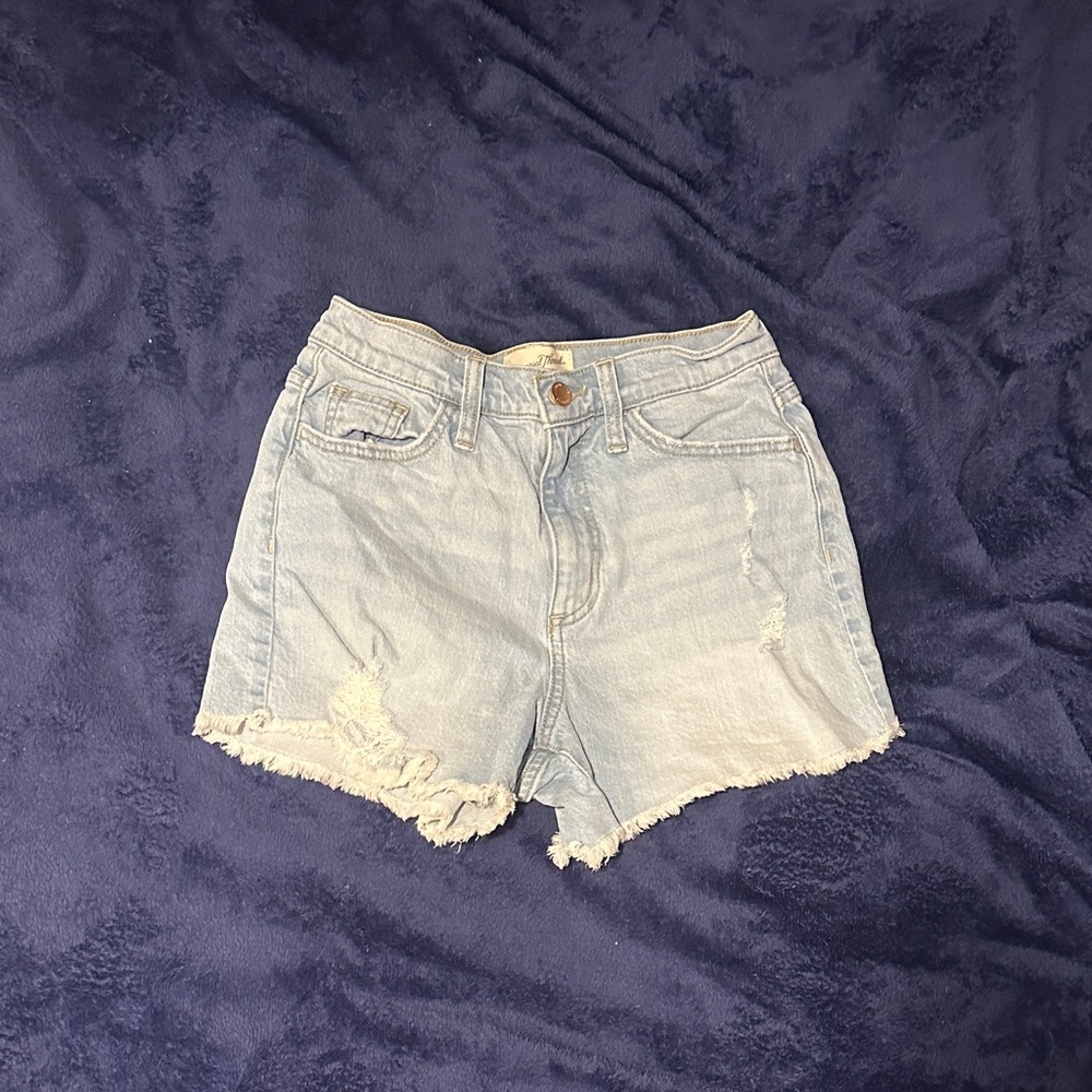 Universal Thread Light Wash Jean Shorts